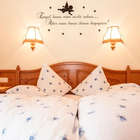 Feriengut Lackenhof Farm stay Filzmoos